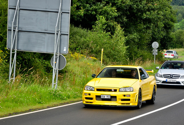 Nissan Skyline R34 GT-R V-Spec