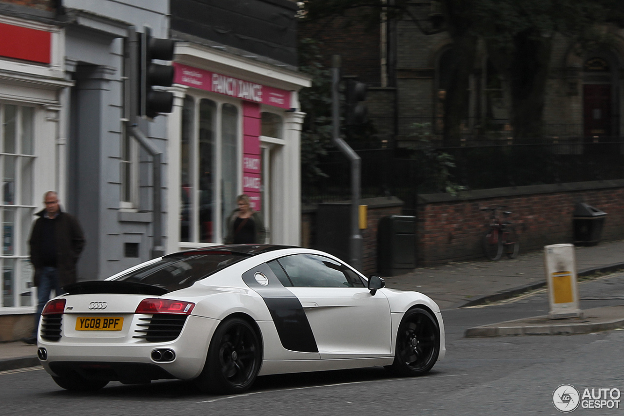 Audi R8