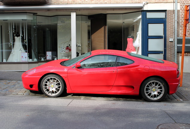 Ferrari 360 Modena