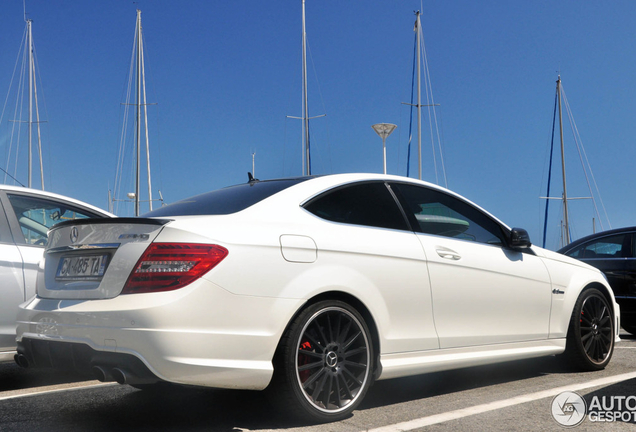 Mercedes-Benz C 63 AMG Coupé