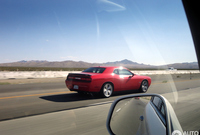 Dodge Challenger SRT-8