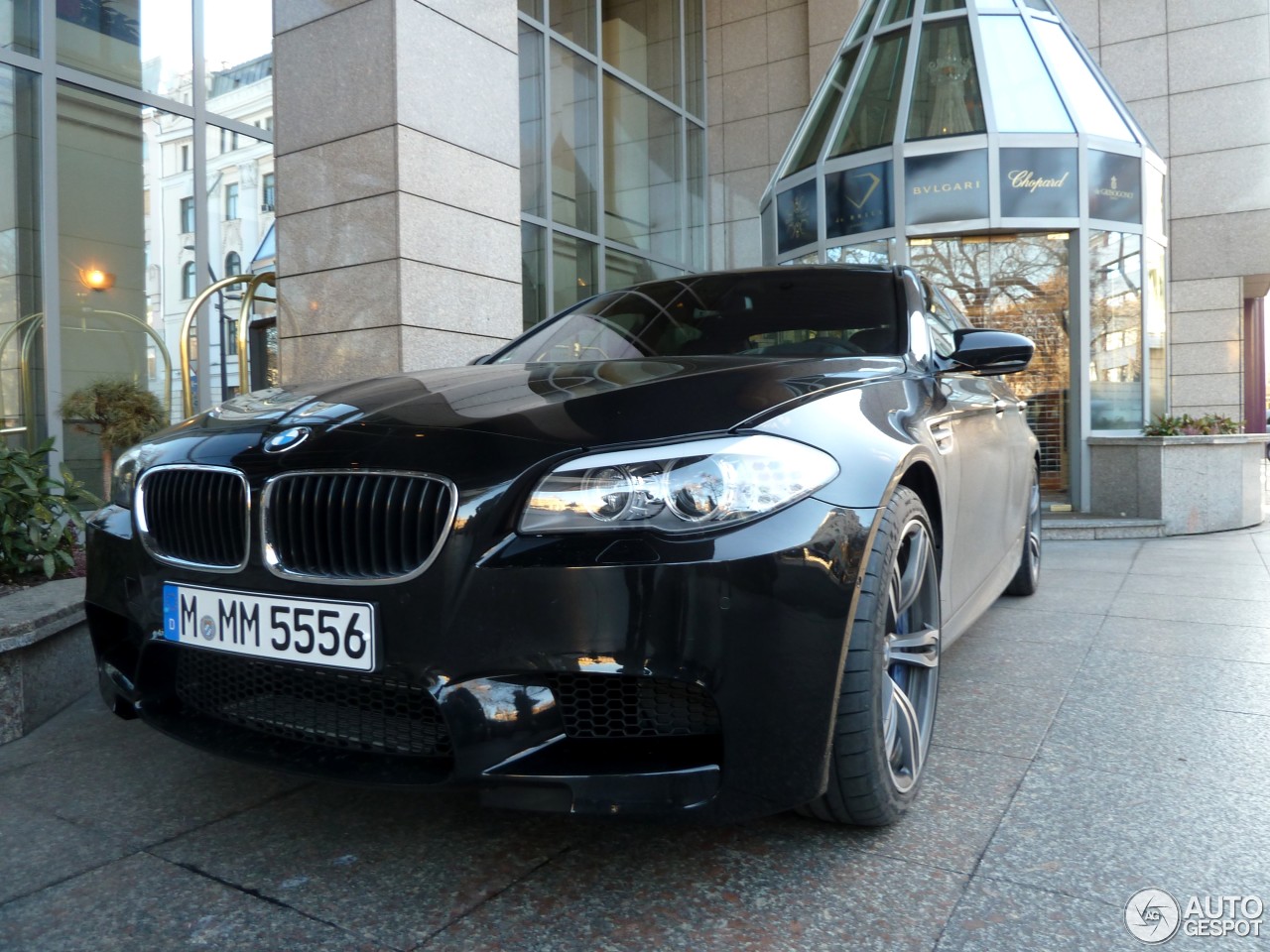 BMW M5 F10 2011