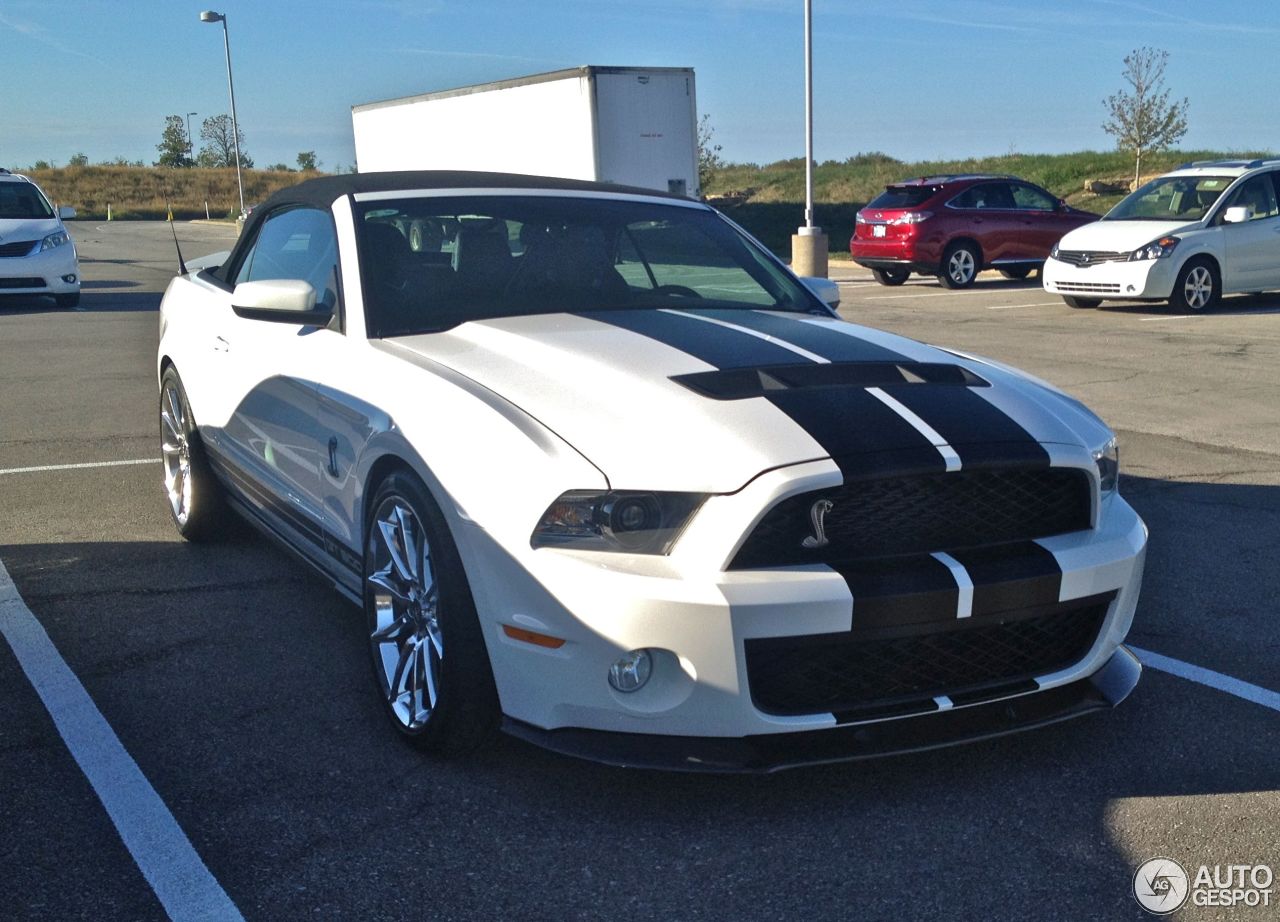 Ford Mustang Shelby GT500 Convertible 2010