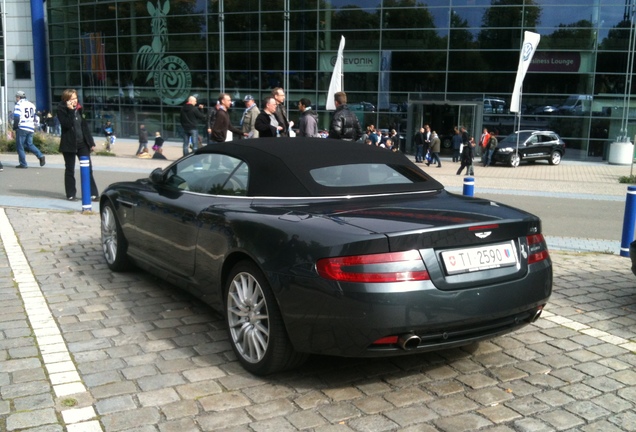 Aston Martin DB9 Volante