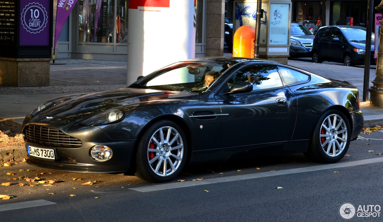 Aston Martin Vanquish S