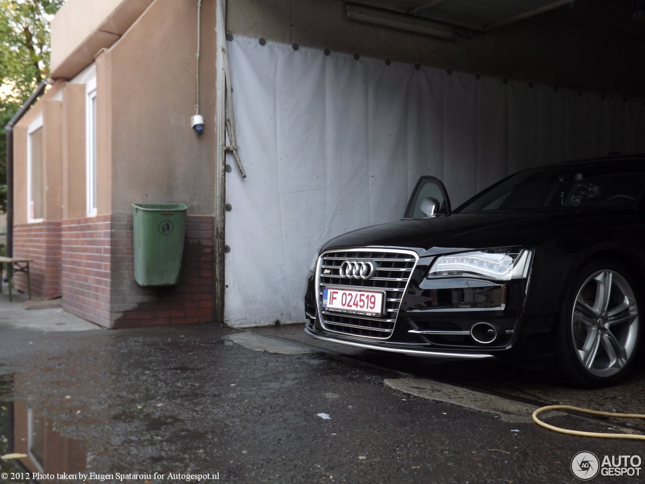 Audi S8 D4