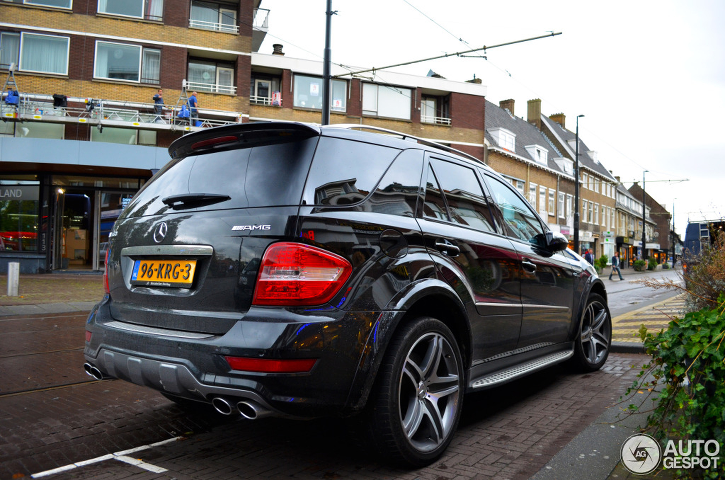 Mercedes-Benz ML 63 AMG 10th Anniversary