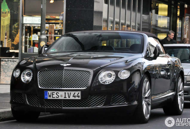 Bentley Continental GTC 2012