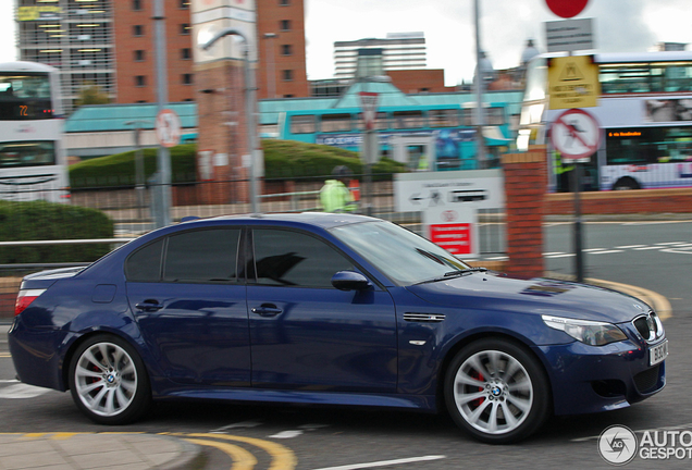 BMW M5 E60 2005