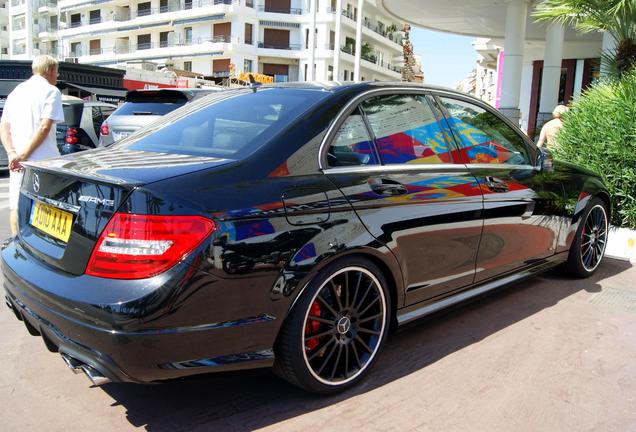 Mercedes-Benz C 63 AMG Edition 125