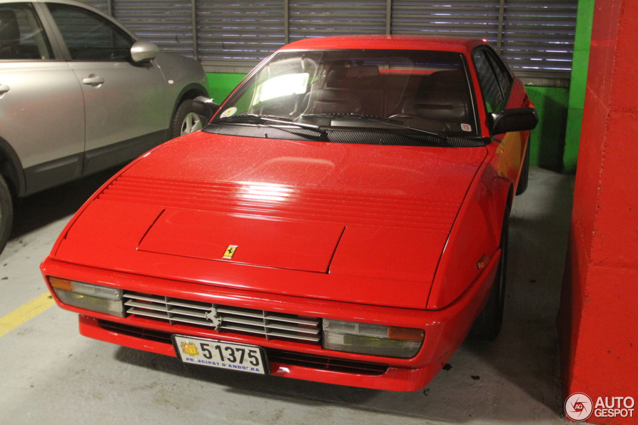 Ferrari Mondial 3.2