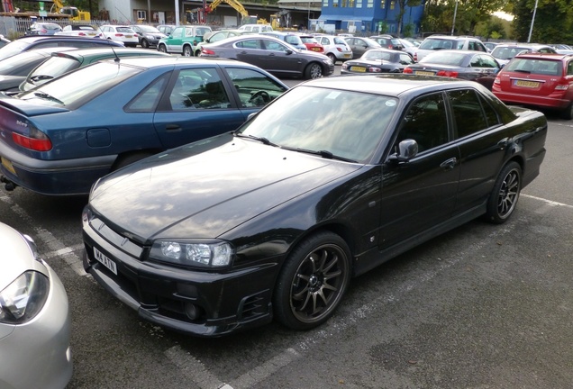 Nissan Skyline R34 Sedan