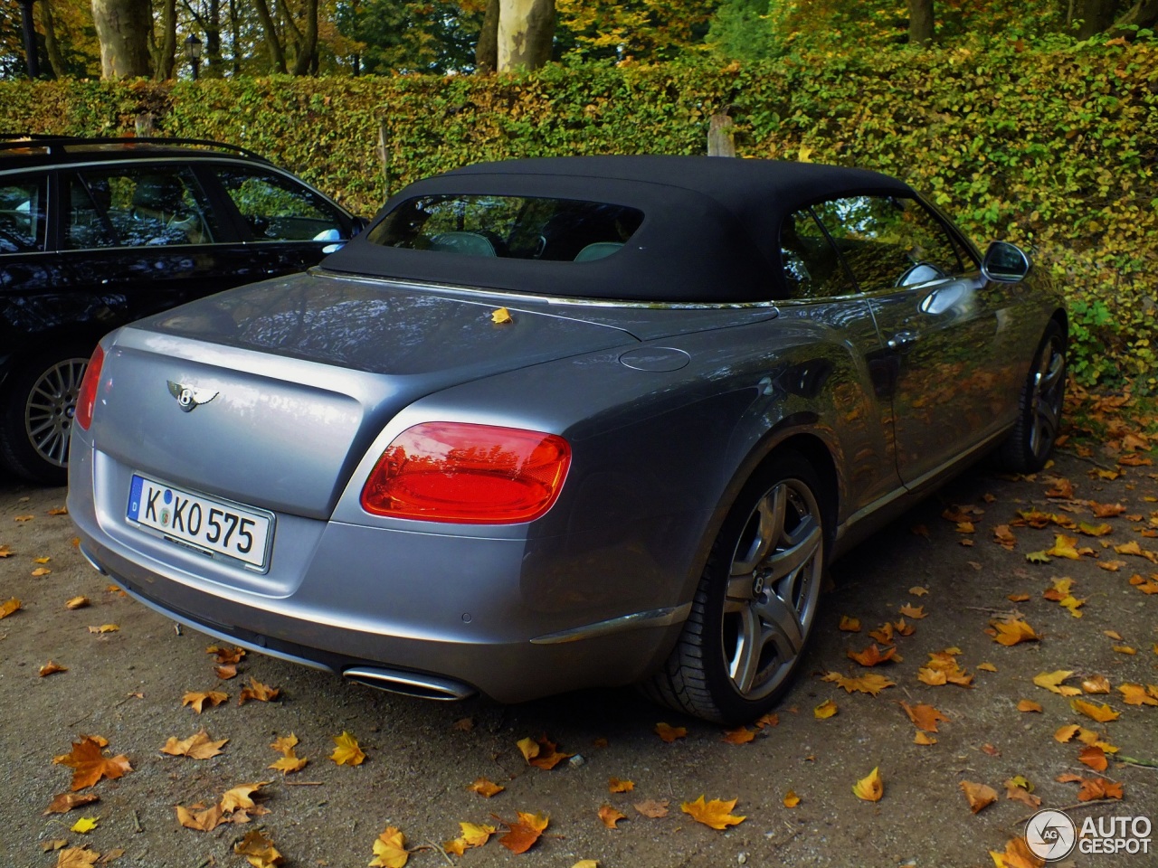 Bentley Continental GTC 2012