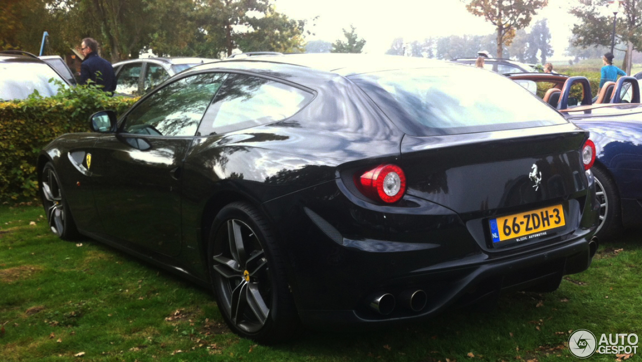 Ferrari FF