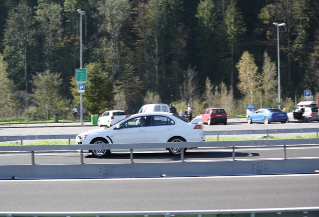 Mitsubishi Lancer Evolution X