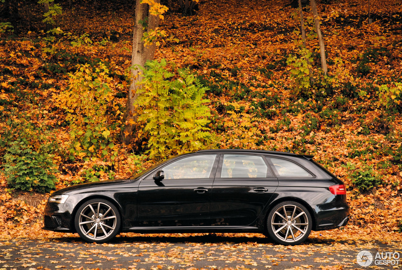 Audi RS4 Avant B8