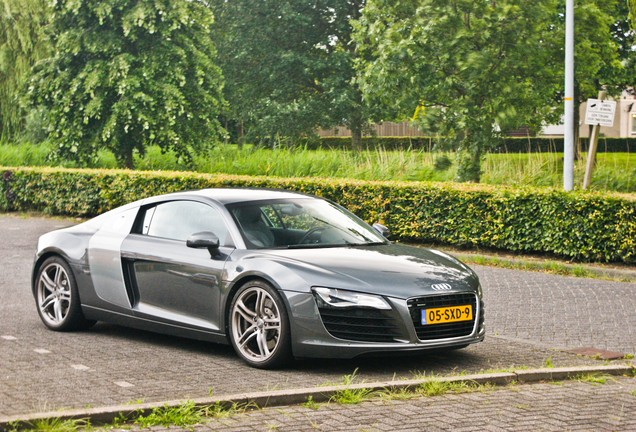 Audi R8