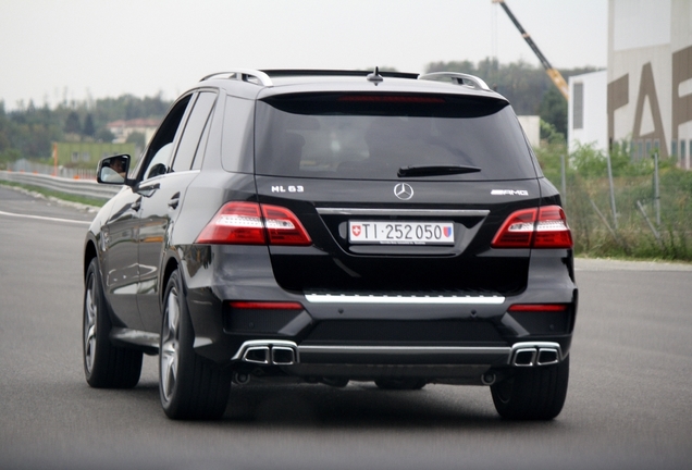 Mercedes-Benz ML 63 AMG W166