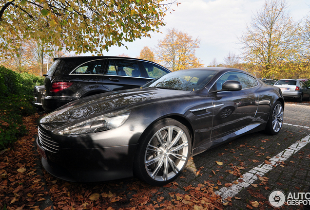 Aston Martin Virage 2011