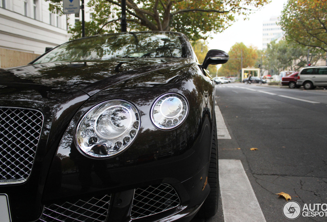 Bentley Continental GTC 2012