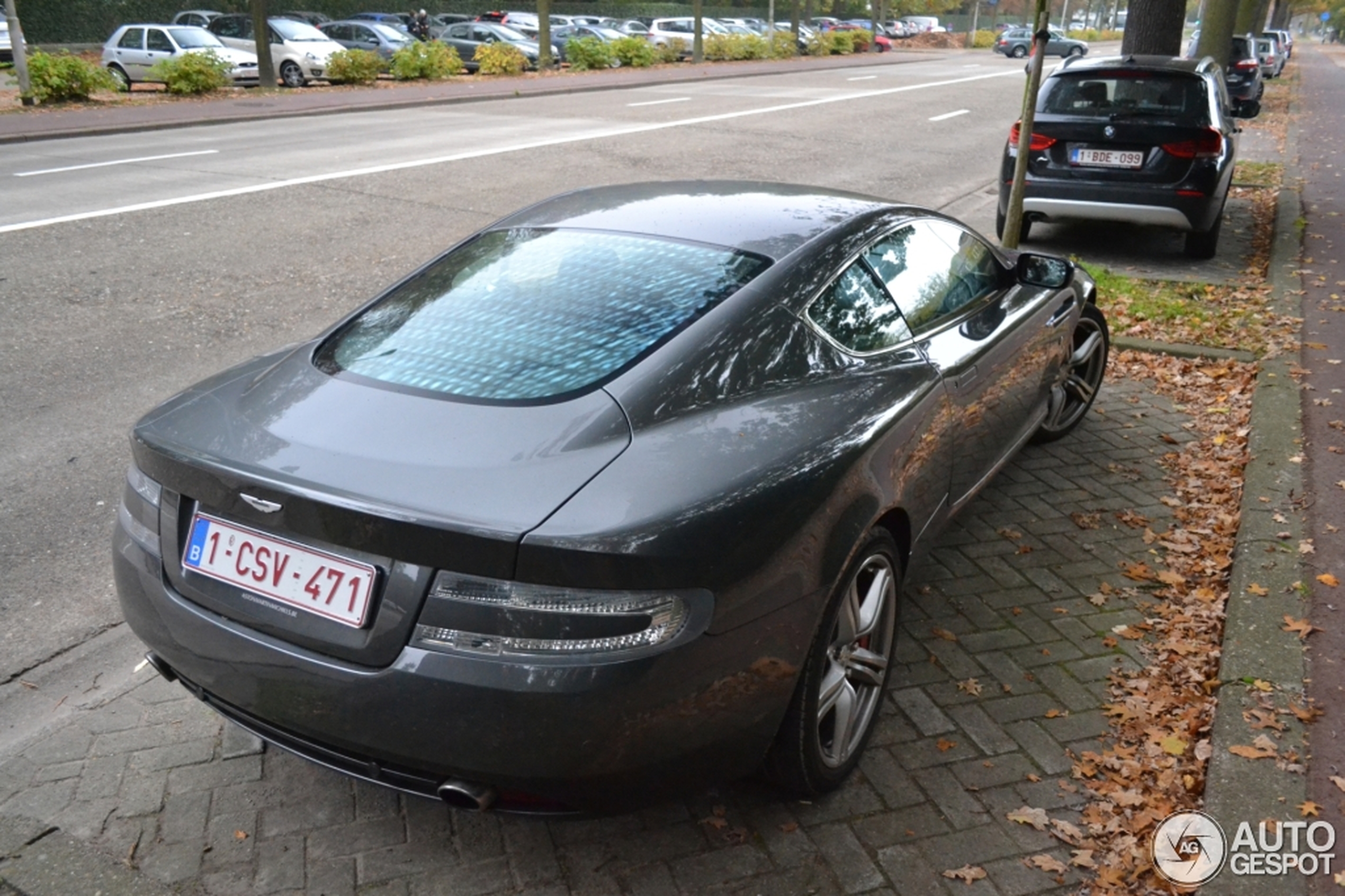 Aston Martin DB9