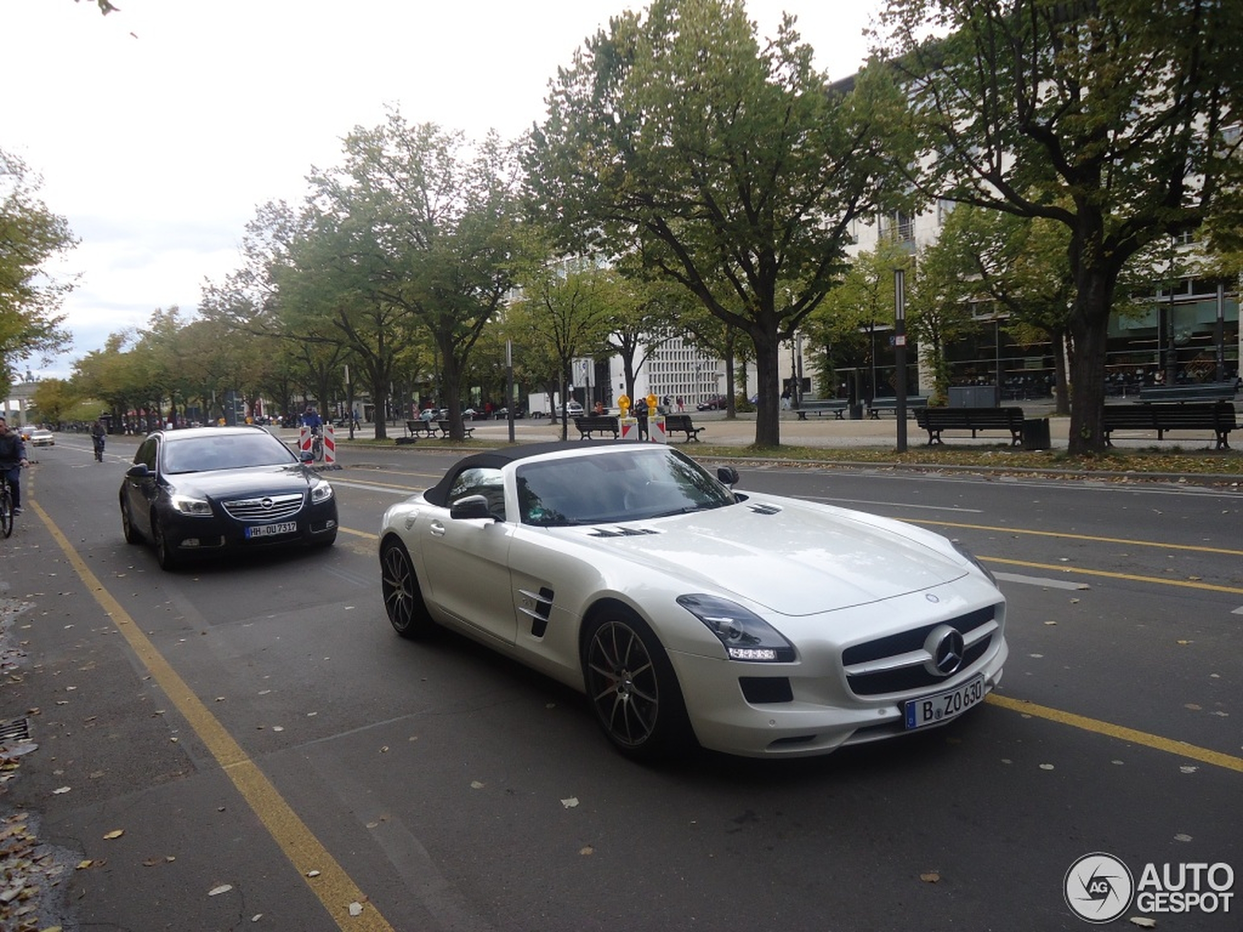 Mercedes-Benz SLS AMG Roadster