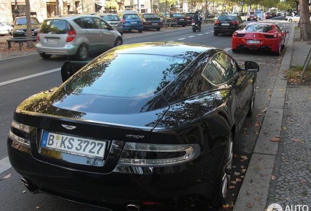 Aston Martin Virage 2011