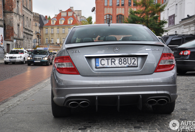 Mercedes-Benz C 63 AMG W204