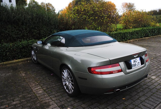 Aston Martin DB9 Volante