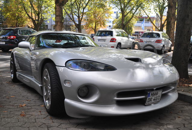 Dodge Viper RT/10 1996