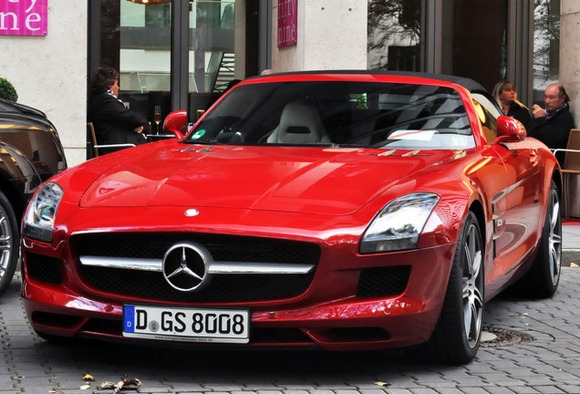 Mercedes-Benz SLS AMG Roadster