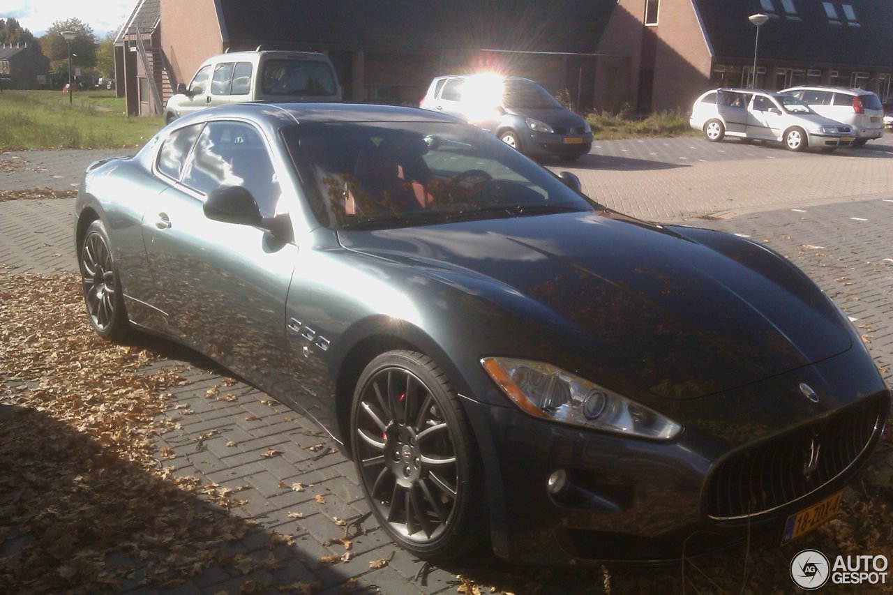 Maserati GranTurismo S Automatic