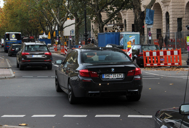 BMW M5 F10 2011