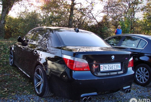 BMW M5 E60 2005