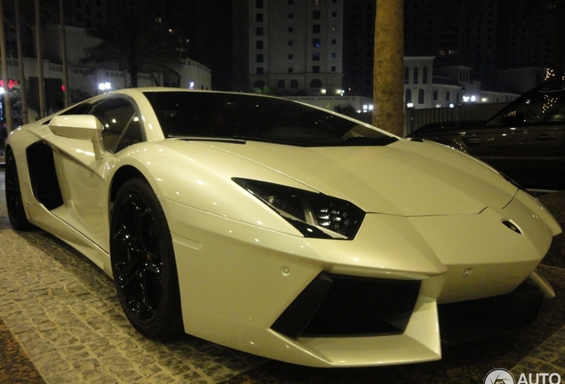 Lamborghini Aventador LP700-4