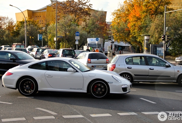 Porsche 997 Carrera GTS