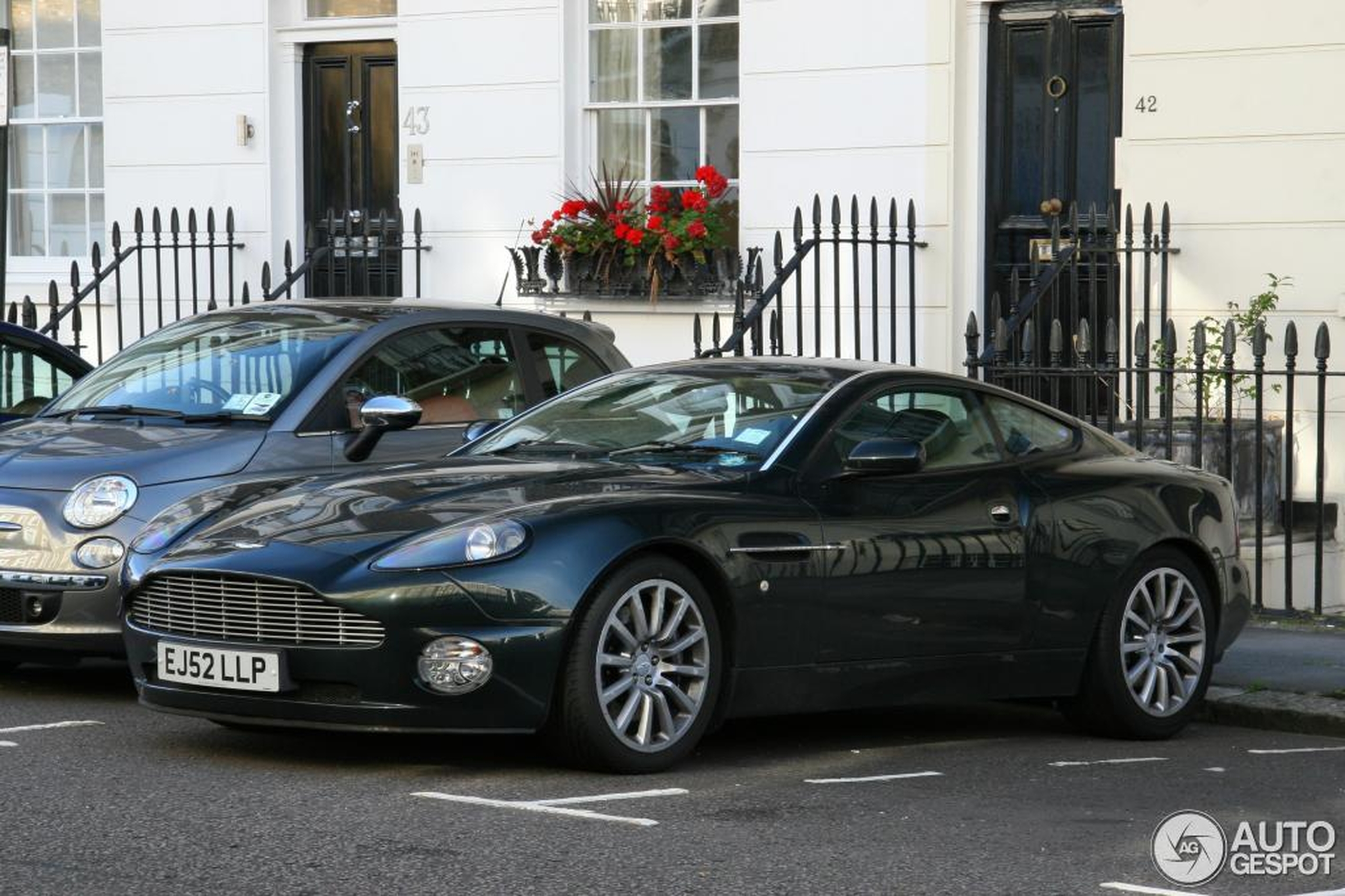 Aston Martin Vanquish