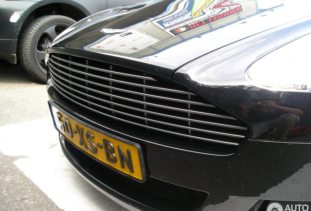 Aston Martin DB9