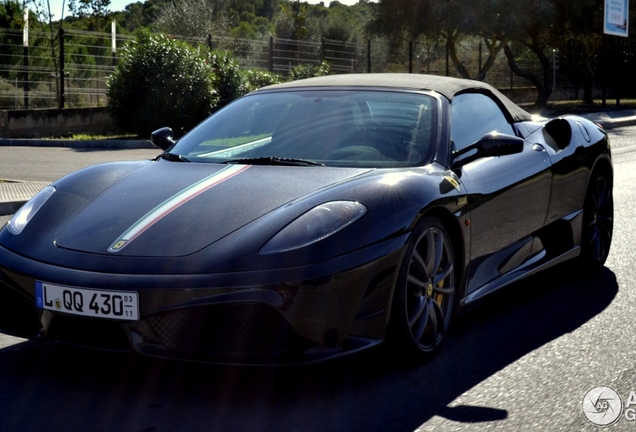 Ferrari Scuderia Spider 16M