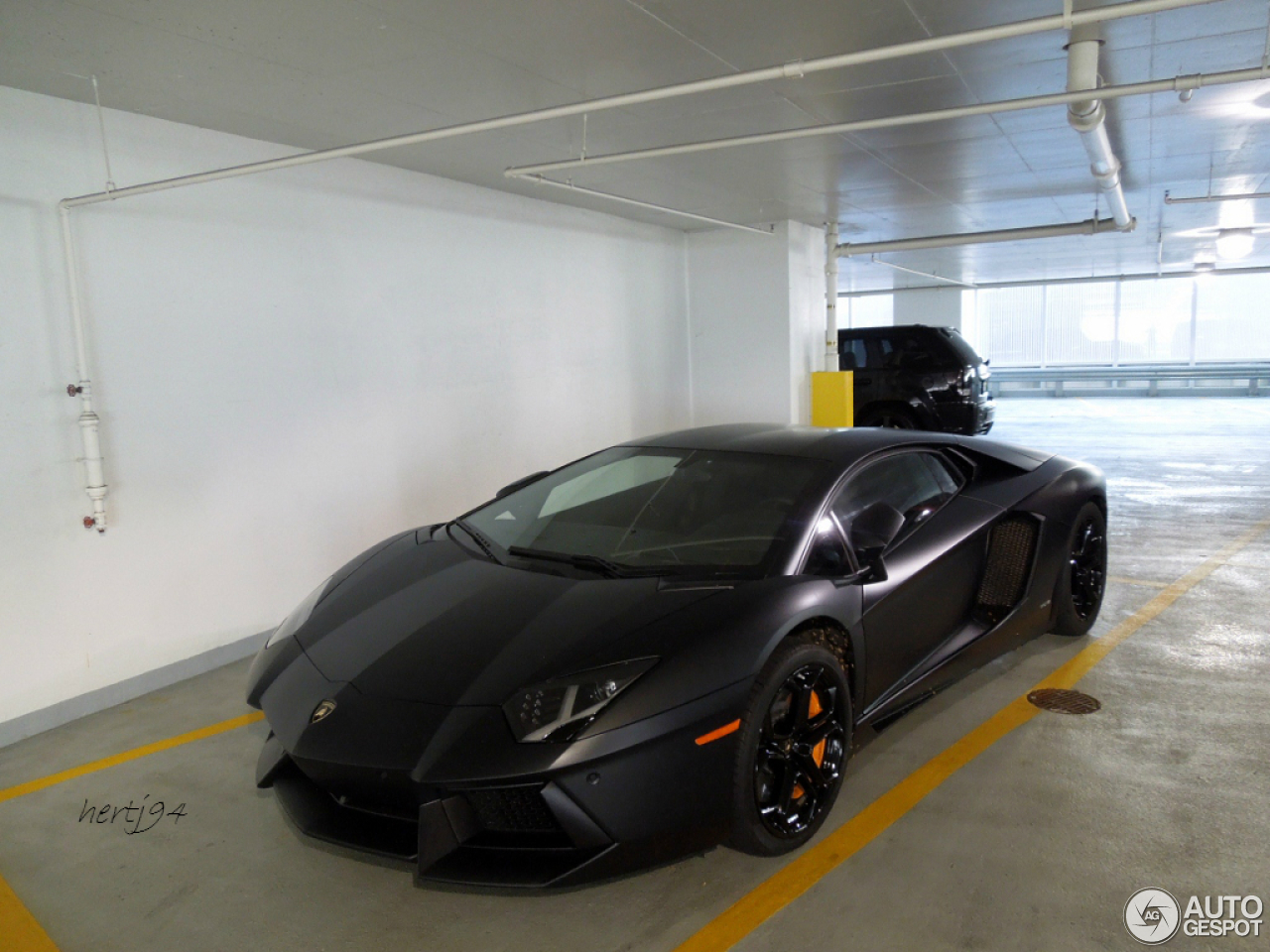 Lamborghini Aventador LP700-4