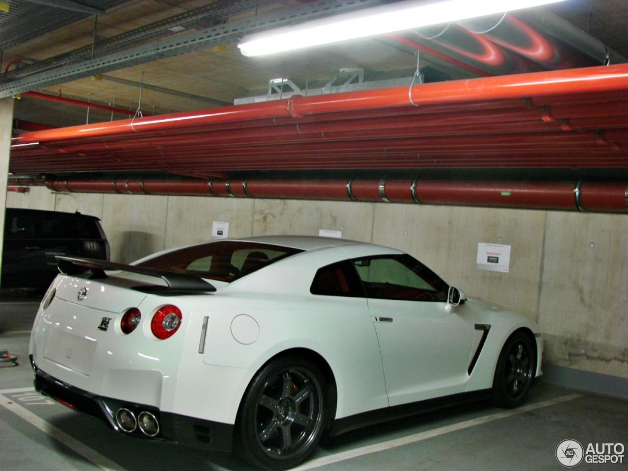 Nissan GT-R 2011