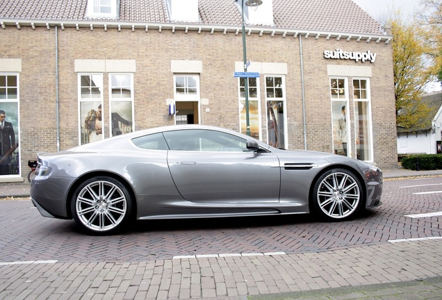 Aston Martin DBS