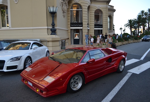 Lamborghini Countach 25th Anniversary