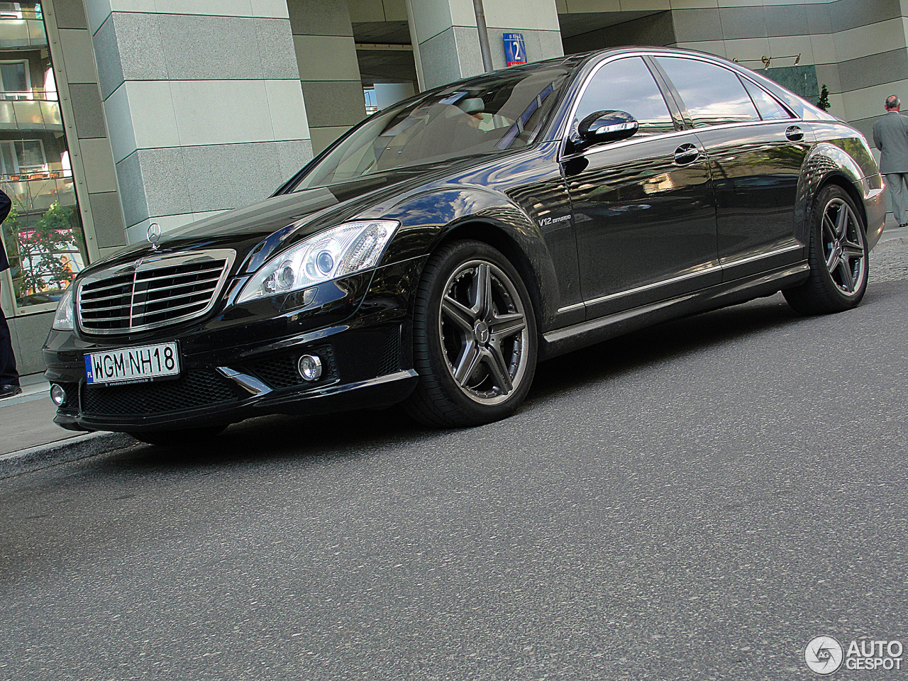 Mercedes-Benz S 65 AMG V221