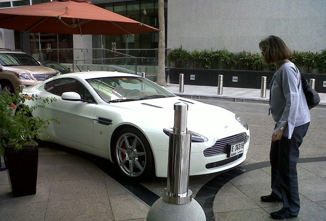 Aston Martin V8 Vantage