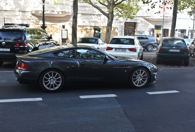 Aston Martin Vanquish S