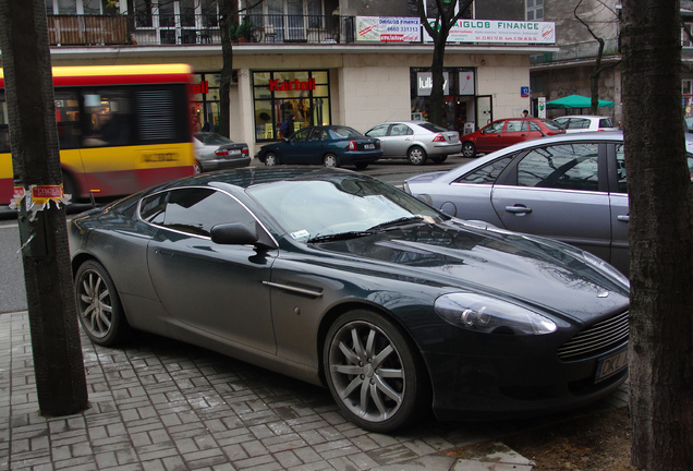 Aston Martin DB9