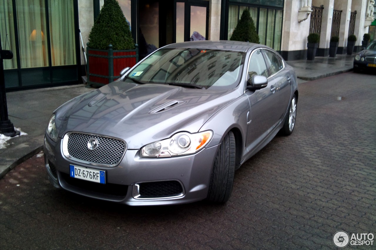 Jaguar XFR