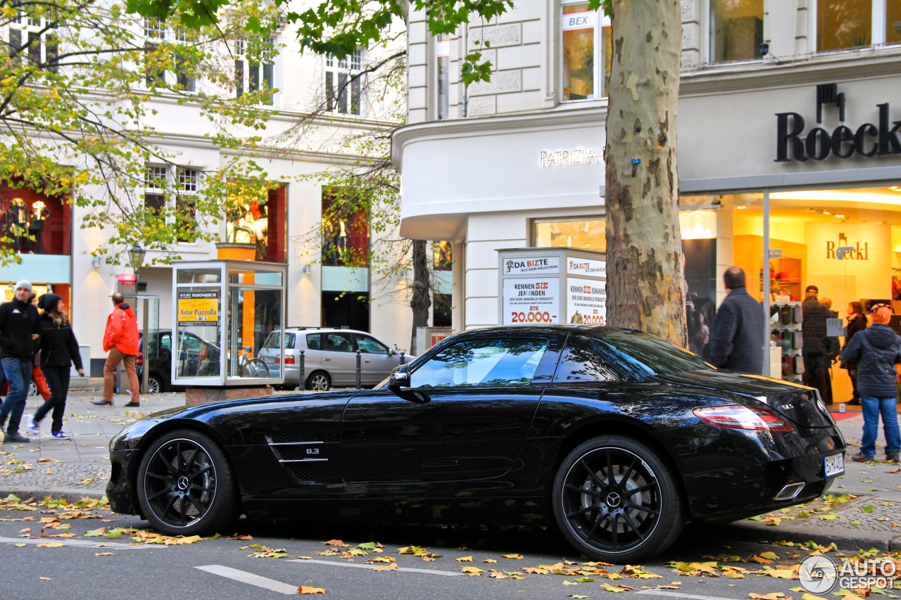 Mercedes-Benz SLS AMG