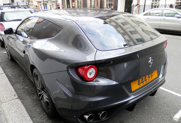 Ferrari FF